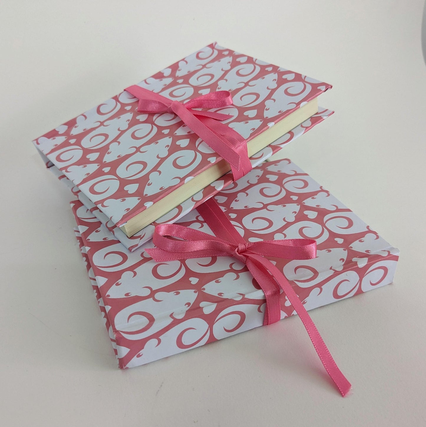 Sugar Mice and Love Hearts Fabric and Wallpaper